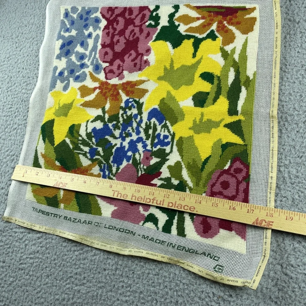 VTG Needlepoint Tapestry Bazaar of London 18
